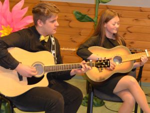 MUZIKĀLI RADOŠĀ STUDIJA “MONA”